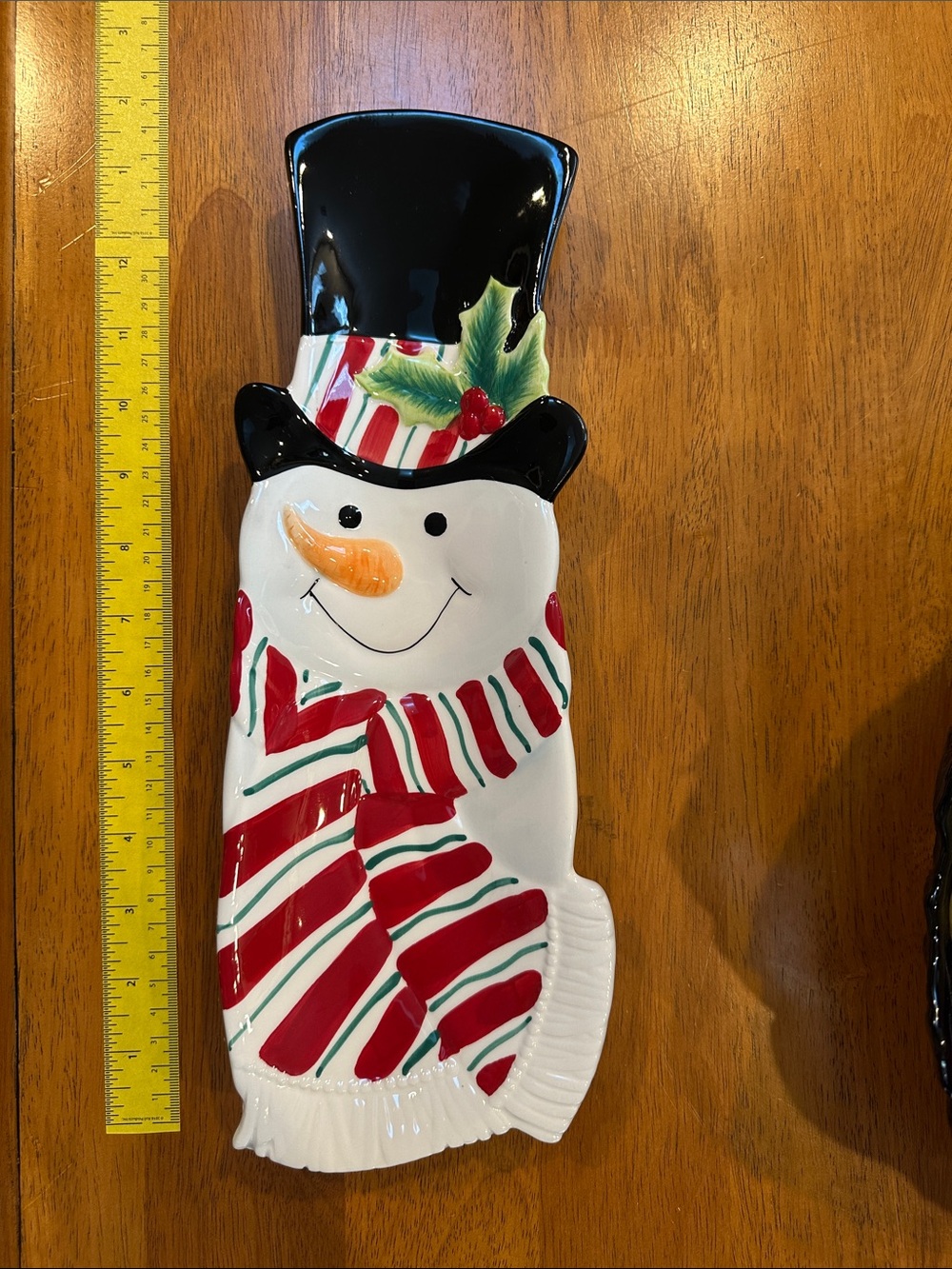 Fits and Floyd Festive Red & White Snowman Serving Platter. Medium